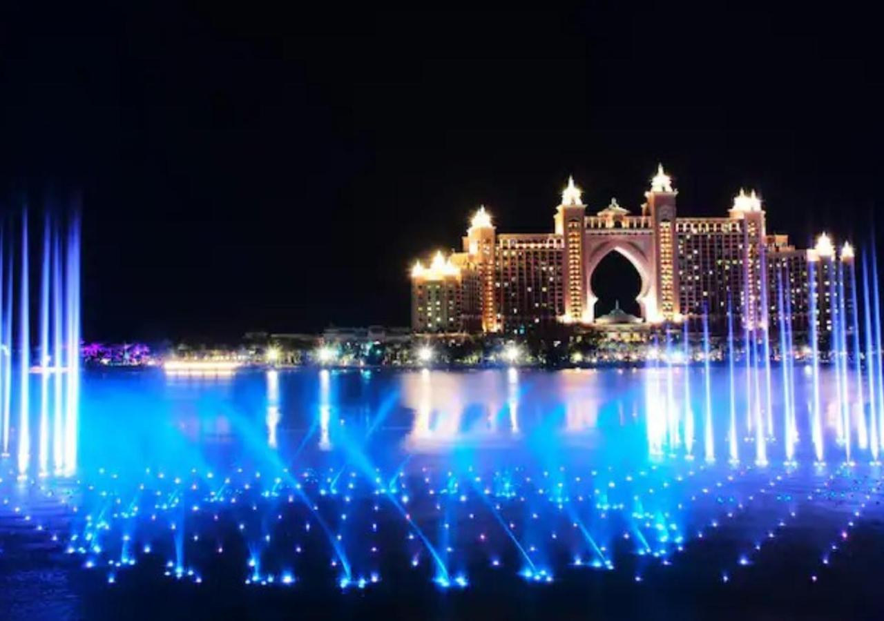 Luxury 4Br Apt - Palm Jumeriah - Beach Club Access Дубай Екстериор снимка